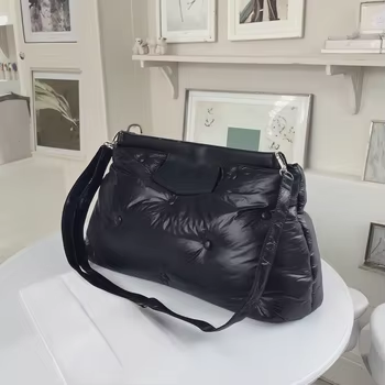 beg tangan crossbody puffy duffle lady