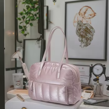 tangan awan lembut buatan tangan beg tangan gebu gaya baharu dengan tali bagasi dan petak komputer riba