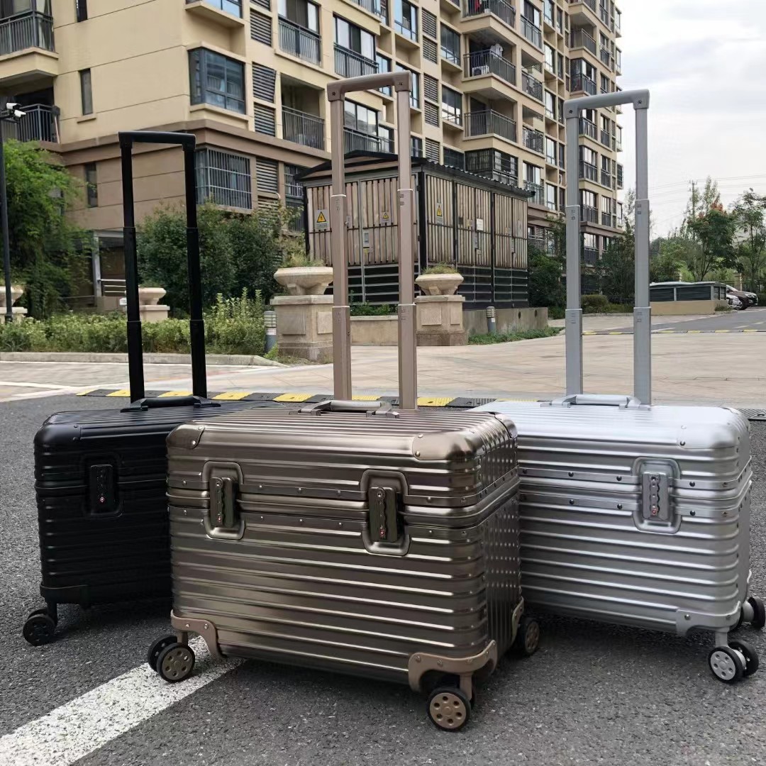 18 inci kualiti tinggi aluminium troli bagasi beg pakaian kunci gabungan keselamatan kes mudah alih untuk perjalanan perniagaan